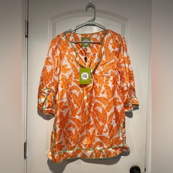 NWT Elizabeth McKay tunic top - Picture 2 of 2